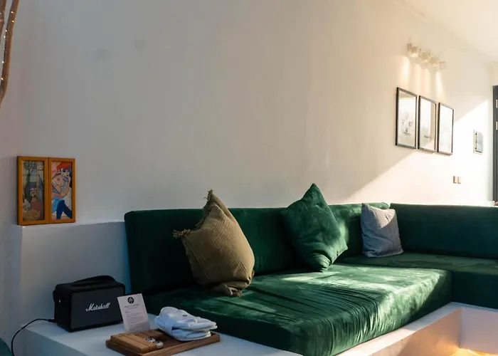 Modern Mezzanine Loft In Umalas With Private Pool * Canggu